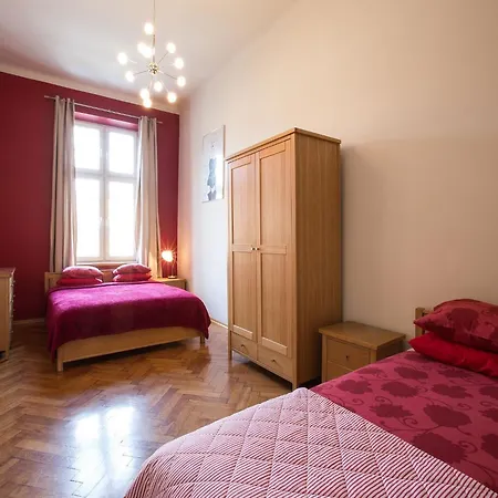 Airy And Sunny Apartment In The Centre Of Krakow * Krakow