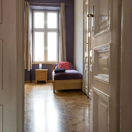 Airy And Sunny Apartment In The Centre Of Krakow * Krakow