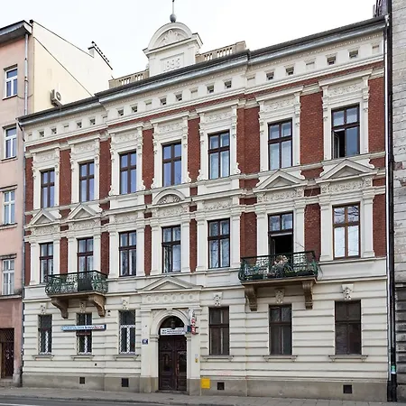 Apartment Airy And Sunny Apartment In The Centre Of Krakow