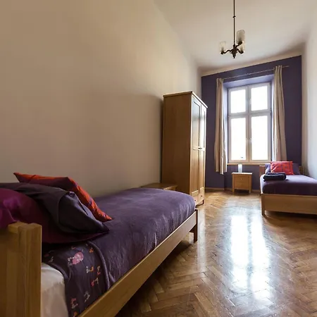 Airy And Sunny Apartment In The Centre Of Krakow Apartment Krakow